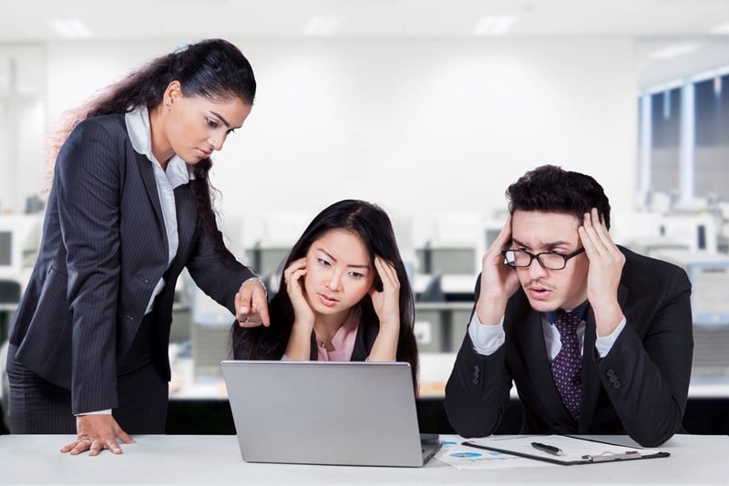 Een algemene machtiging voor het doen van aangiften omvat volgens de rechtbank óók de bevoegdheid om regelingen zoals de KOR aan te vragen. Ondernemers kunnen zich niet verschuilen achter een fout van hun adviseur. De wettelijke minimumtermijn van drie jaar is strikt. Ook het verlenen van een