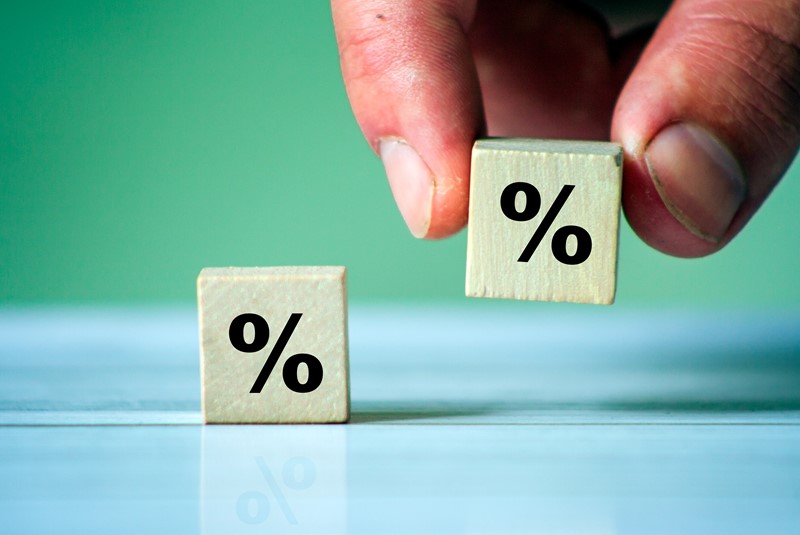 Goed nieuws voor ondernemers met een bv. De Hoge Raad maakt korte metten met het verhoogde belastingrentetarief voor de vennootschapsbelasting. Jarenlang betaalden vpb-plichtigen 8% rente, terwijl andere belastingplichtigen slechts 4% kwijt waren. Die ongelijke behandeling is volgens ons hoogste